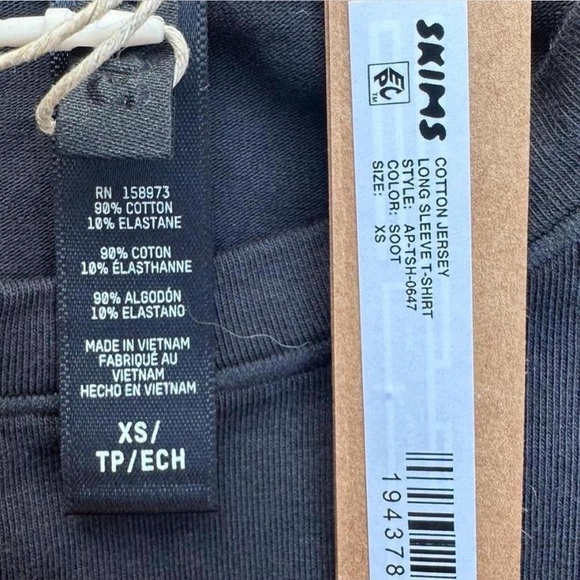 SKIMS *NWT COTTON JERSEY LONG SLEEVE T-SHIRT | COLOR: SOOT - Picture 8 of 9